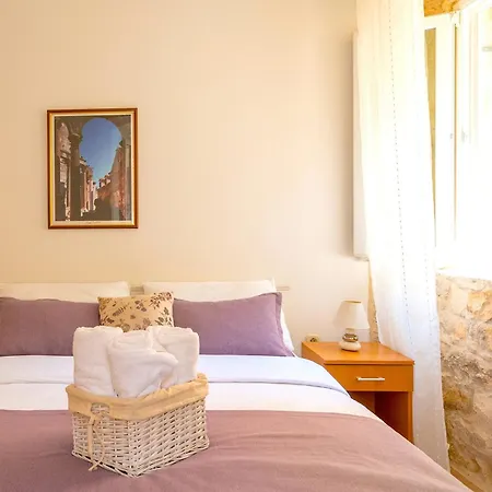 Apartamento Luxe Diocletian Stones Centre *