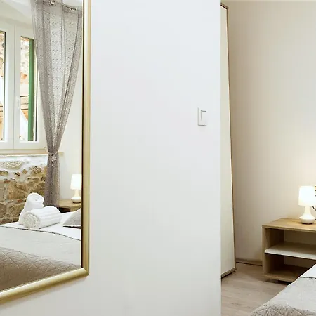 Luxe Diocletian Stones Centre Apartamento