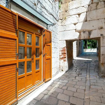 公寓 Luxe Diocletian Stones Centre *