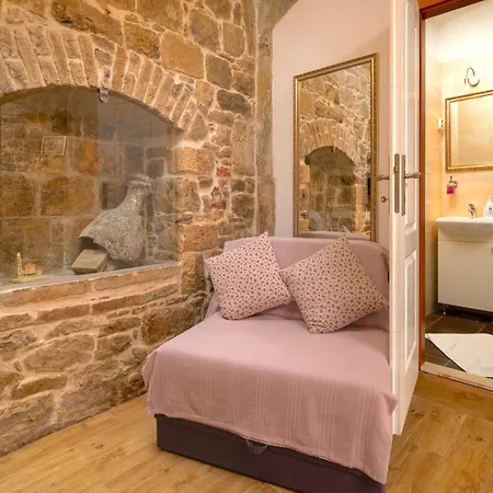 Luxe Diocletian Stones Centre 公寓 斯普利特
