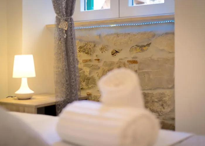 Luxe Diocletian Stones Centre Apartman