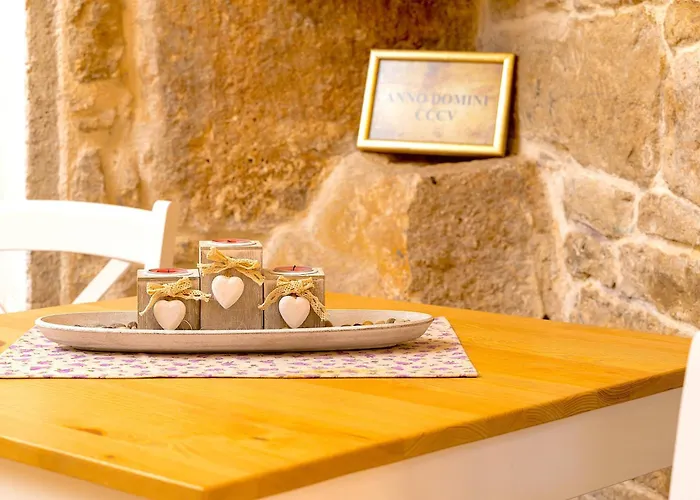 Luxe Diocletian Stones Centre Apartman *