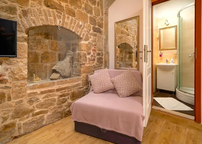 Luxe Diocletian Stones Centre Apartman Split